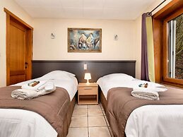 Luxurious Villa With Private Pool in Durbuy