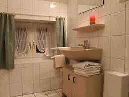 Spacious Apartment in Wohlenberg Germany near Beach