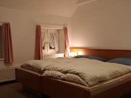 Spacious Apartment in Wohlenberg Germany near Beach