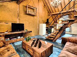 Beautiful, One-of its Kind Home With a Sauna