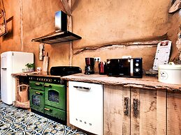 Beautiful, One-of its Kind Home With a Sauna