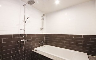 Brown-dot Changwon Myeongseo Convention