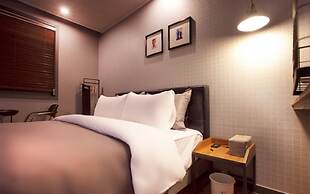 Brown-dot Changwon Myeongseo Convention