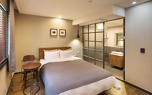 Brown-dot Changwon Myeongseo Convention