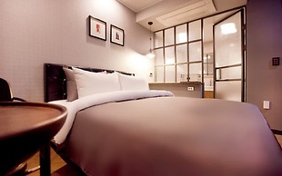 Brown-dot Changwon Myeongseo Convention