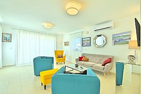 Peaceful Villa in Sveti Lovrec With Swimming Pool