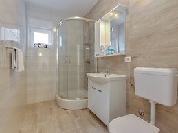 Villa in Dramalj With Swimming Pool