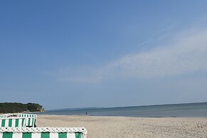 Apartment With Balcony in Ruegen