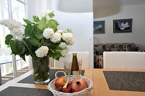 Apartment With Balcony in Ruegen