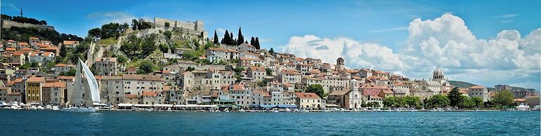 Amadria Park Deluxe Beach Mobile Home