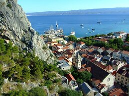 Brand new Countryside Villa With Heated Pool