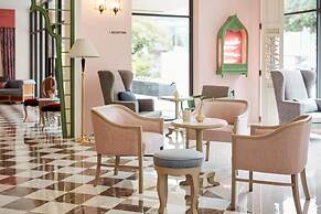 56 Surawong Hotel and Residence