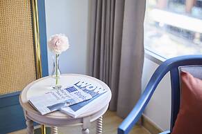 56 Surawong Hotel and Residence