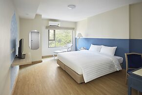 56 Surawong Hotel and Residence