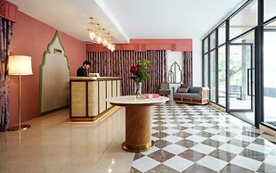 56 Surawong Hotel and Residence