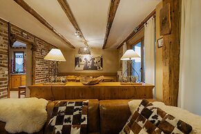 Chalet in Robertville Near Town Center