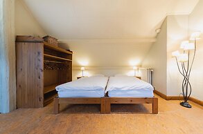 Chalet in Robertville Near Town Center