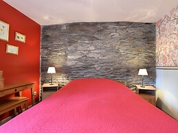 Pleasant Mill in Bastogne With Private Garden