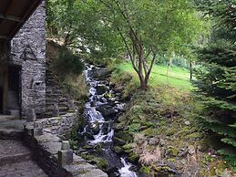 Pleasant Mill in Bastogne With Private Garden