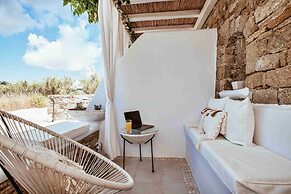 Mykonos Dot Apartments