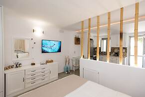 Mykonos Dot Apartments