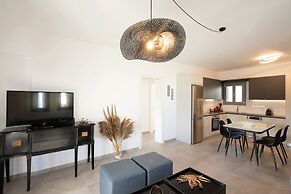 Mykonos Dot Apartments