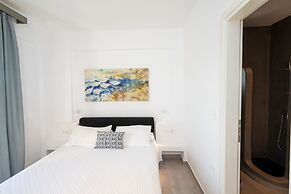 Mykonos Dot Apartments