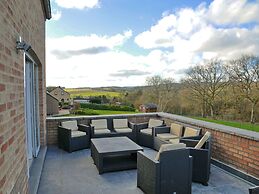 Holiday Home in Somme Leuze With Garden