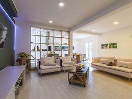 Deluxe Villa in Šibenik near Lake