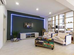 Deluxe Villa in Šibenik near Lake