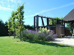 Holiday Home in Przew?oka With Forest