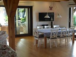 Holiday Home in Przew?oka With Forest