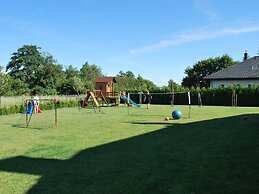Holiday Home in Przew?oka With Forest