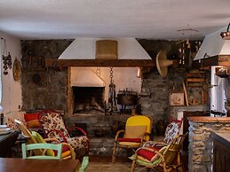 Belvilla by Oyo Villa il Castello