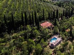 Belvilla by Oyo Villa il Castello