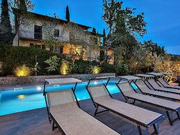 Belvilla by Oyo Villa il Castello