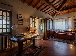 Belvilla by Oyo Villa il Castello