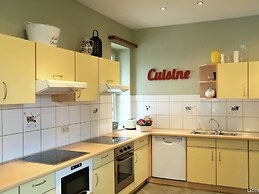 Villa for Large Groups With Sauna and Fitness