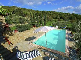 Elegant Villa Near Cortona