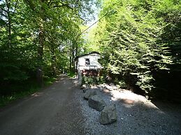 Lovely Holiday Home in Marche-en-Famenne with Hot Tub