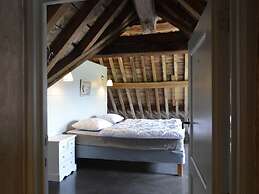 Farmhouse With Wellness Near Maredsous