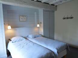 Farmhouse With Wellness Near Maredsous
