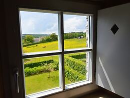 Farmhouse With Wellness Near Maredsous