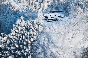 Luxurious Villa in Malmedy With Indoor Pool