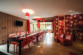 Luxurious Villa in Malmedy With Indoor Pool