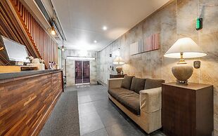 Peanut Hotel