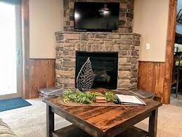 Sojourner's Lodge & Log Cabin Suites