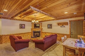 Sojourner's Lodge & Log Cabin Suites