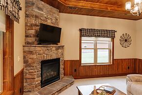 Sojourner's Lodge & Log Cabin Suites