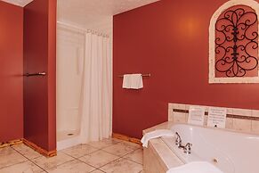 Sojourner's Lodge & Log Cabin Suites